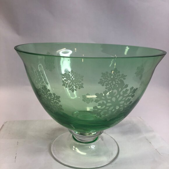 Vintage Green Emerald Glass Snowflake Pattern Footed Bowl Candy Dish - Picture 7 of 10